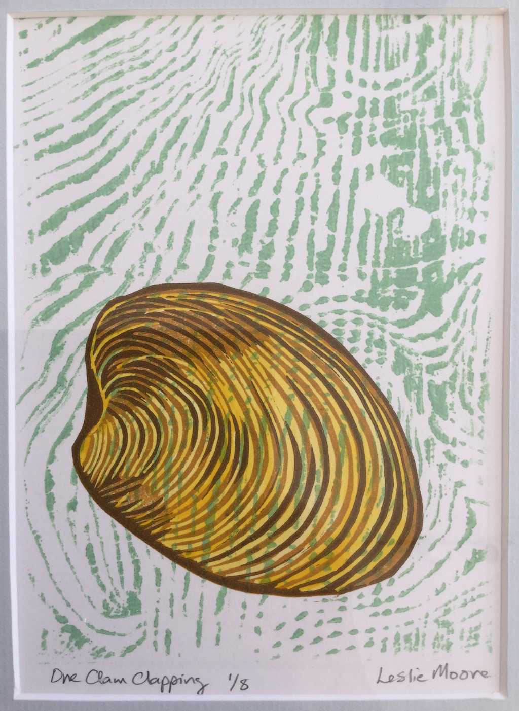 One Clam Clapping